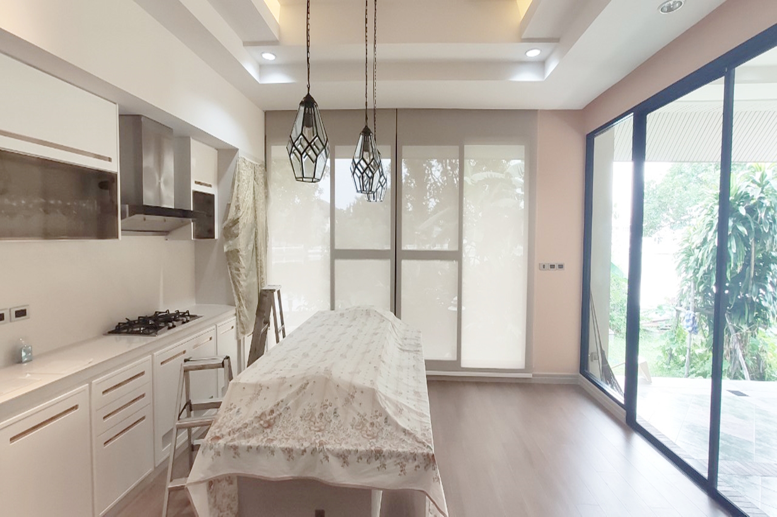 ม่านม้วน (RollerBlinds) บ้านพักส่วนตัว 
