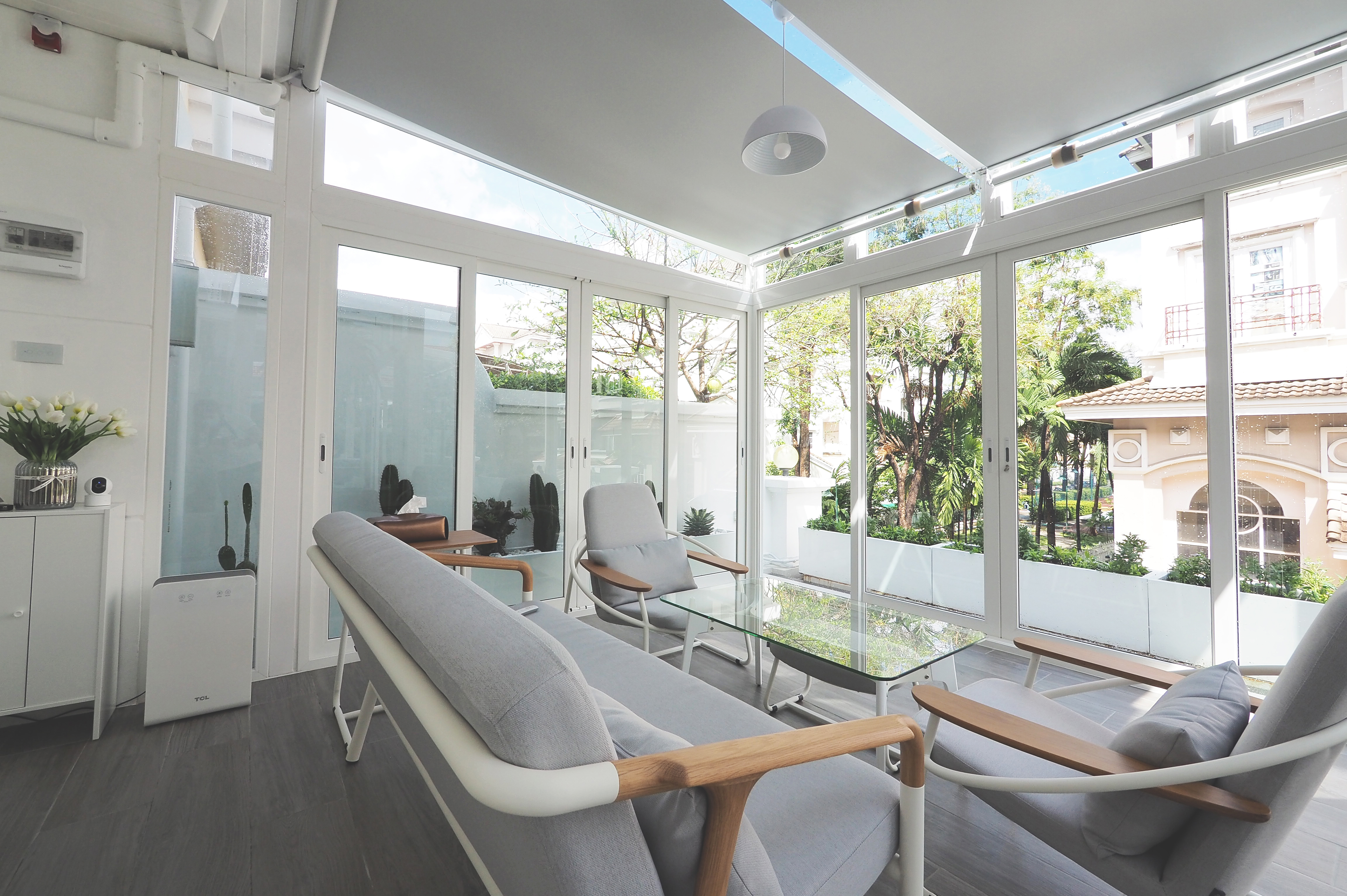 ม่านสกายไลท์แบบม้วน ระบบมอเตอร์ Esta Home Private Park เอสต้าโฮมไพรเวทพาร์ค 